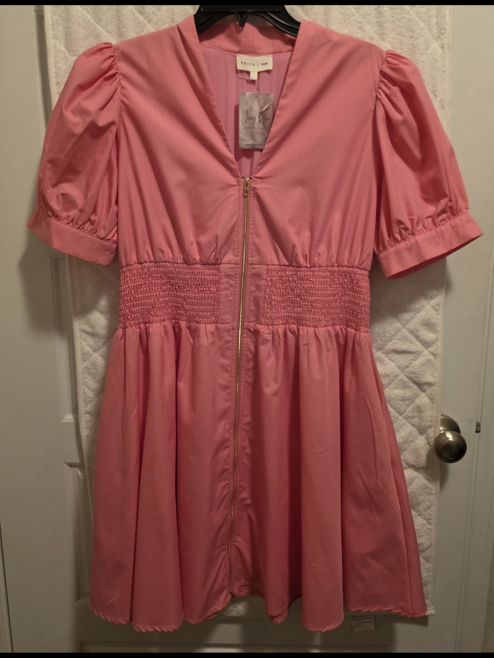 entro Pink Shirred-Waist Zip Front Puff-Sleeve Dress